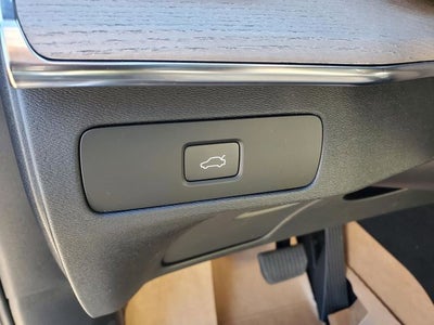 2026 Volvo XC90 B6 Ultra