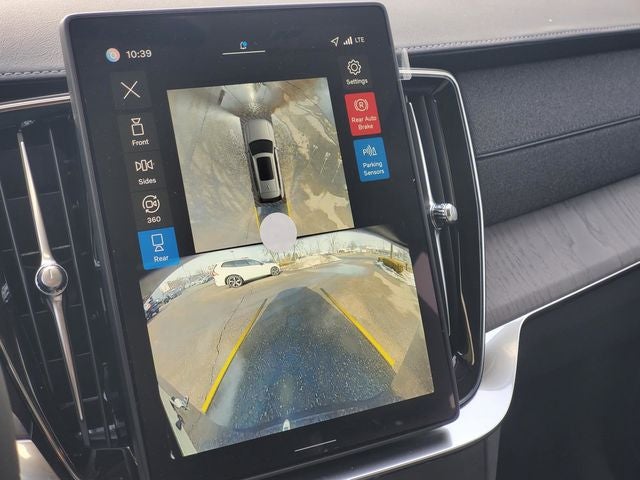 2026 Volvo XC90 B6 Ultra