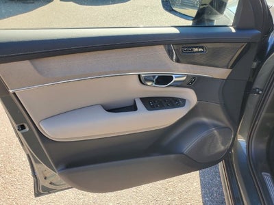 2027 Volvo XC90 B6 Ultra