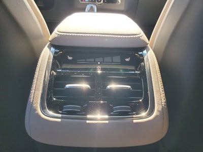 2027 Volvo XC90 B6 Ultra