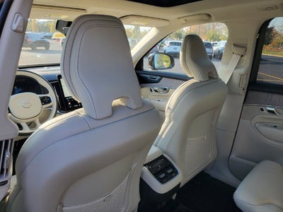 2027 Volvo XC90 B6 Ultra