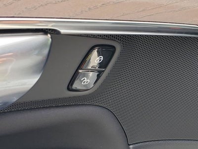 2025 Volvo XC90 B6 Plus 7-Seater 2025.5
