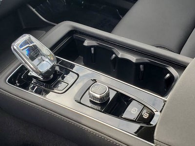 2025 Volvo XC90 B6 Plus 7-Seater 2025.5