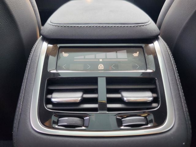 2025 Volvo XC90 B6 Plus 7-Seater 2025.5