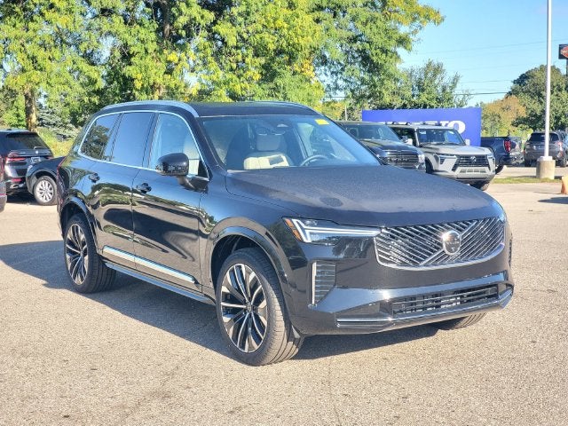 2027 Volvo XC90 B6 Plus 7-Seater