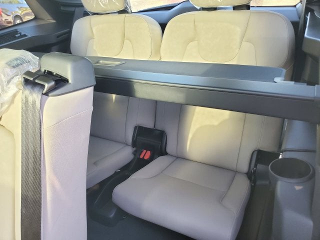 2027 Volvo XC90 B6 Plus 7-Seater