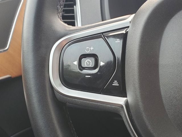 2024 Volvo XC90 B6 Plus Bright Theme