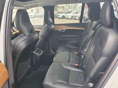 2024 Volvo XC90 B6 Plus Bright Theme
