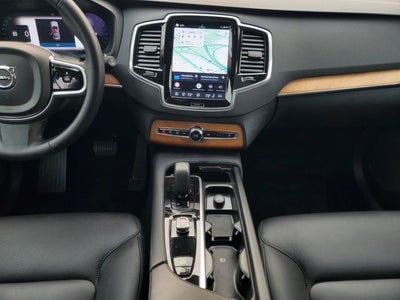 2024 Volvo XC90 B6 Plus Bright Theme