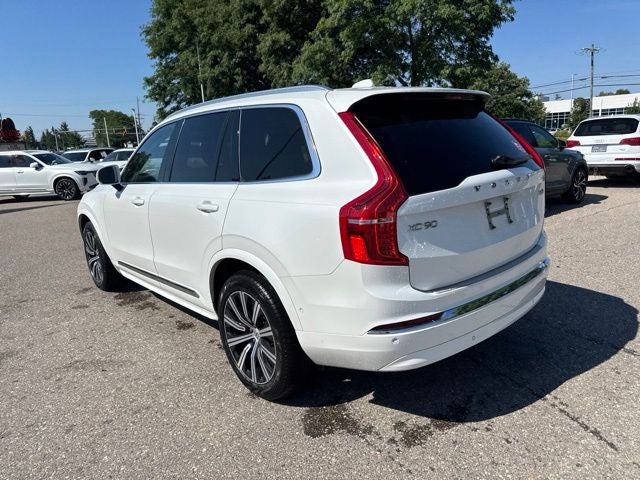 2024 Volvo XC90 B6 Plus Bright Theme