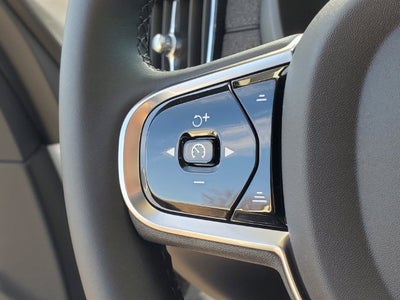 2027 Volvo XC90 B6 Plus 7-Seater
