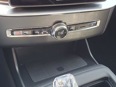 2026 Volvo XC90 B6 Plus 7-Seater