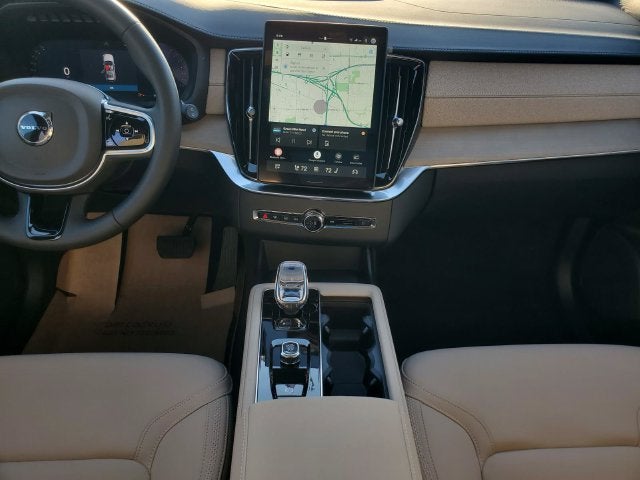 2027 Volvo XC90 B6 Plus 7-Seater