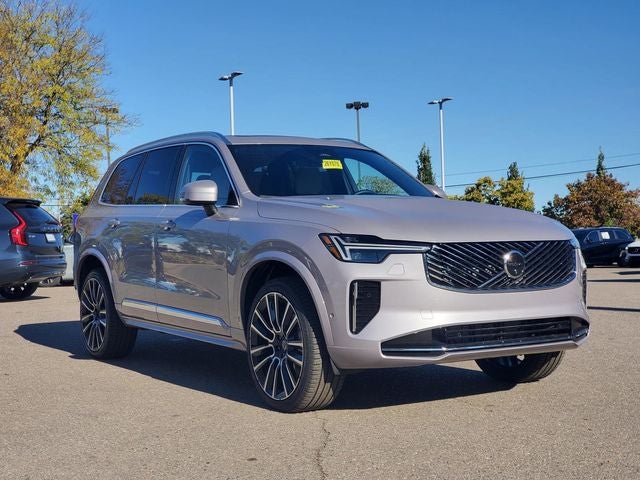 2026 Volvo XC90 B6 Plus 7-Seater