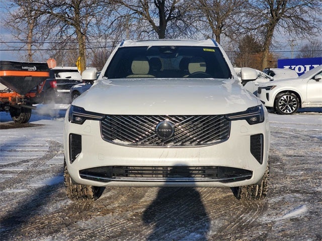 2026 Volvo XC90 B6 Plus 7-Seater