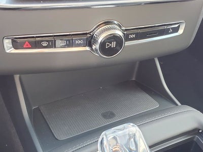 2027 Volvo XC90 Plus