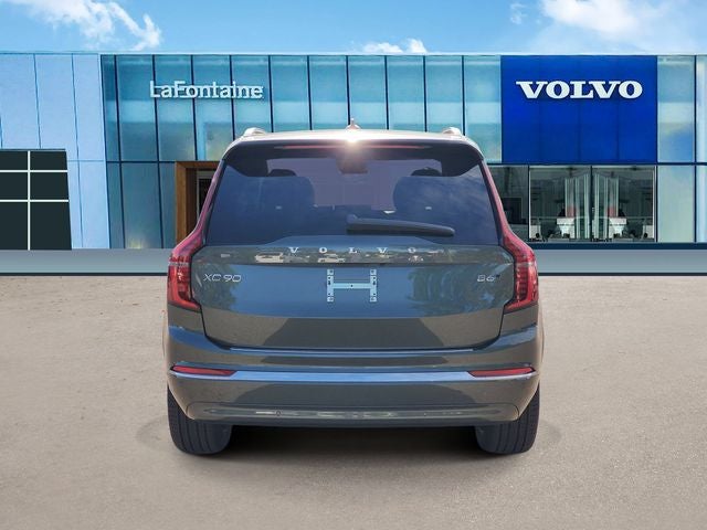 2027 Volvo XC90 Plus