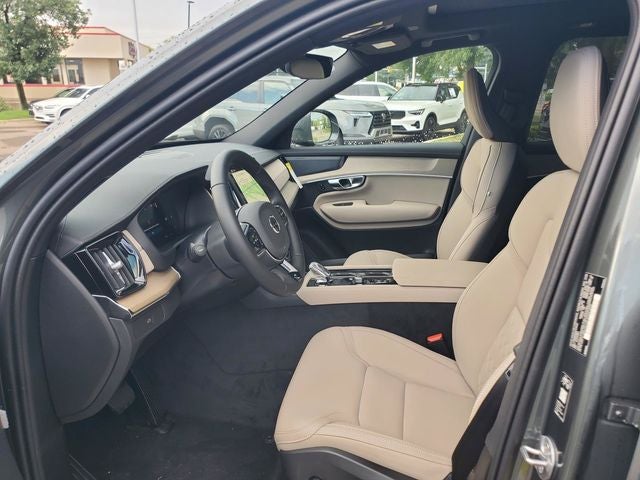 2027 Volvo XC90 Plus
