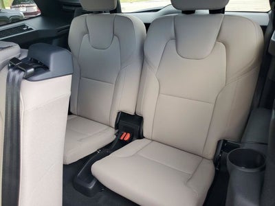 2027 Volvo XC90 Plus