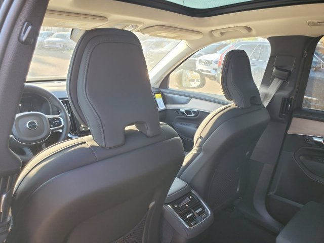 2027 Volvo XC90 B6 Plus 7-Seater