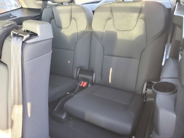 2027 Volvo XC90 B6 Plus 7-Seater