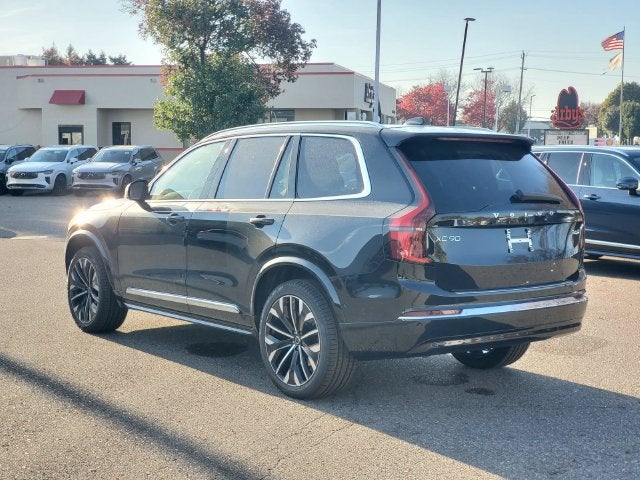 2027 Volvo XC90 B6 Plus 7-Seater