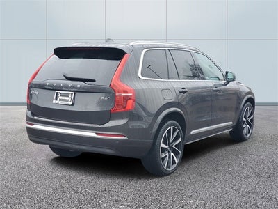 2024 Volvo XC90 B6 Plus Bright Theme