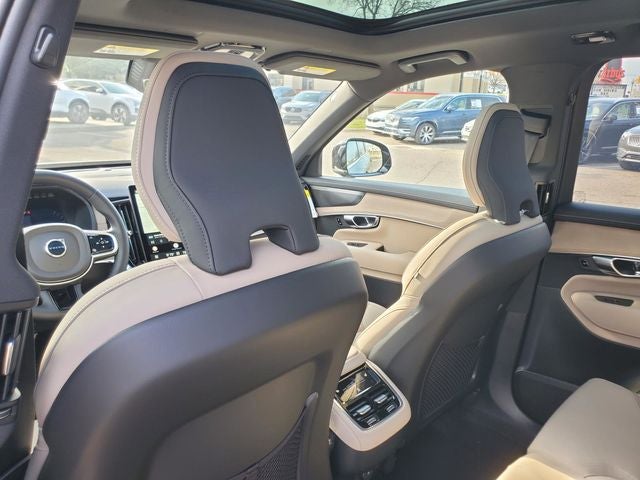 2026 Volvo XC90 B6 Plus 7-Seater