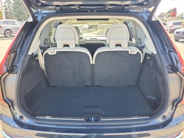 2026 Volvo XC90 B6 Ultra