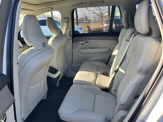 2026 Volvo XC90 B6 Ultra