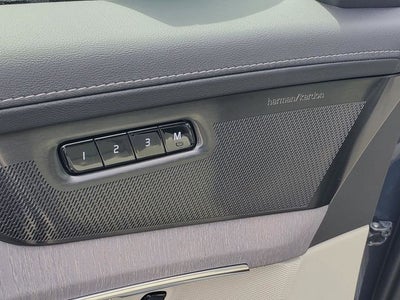 2026 Volvo XC90 B6 Ultra