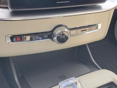 2026 Volvo XC90 B6 Ultra