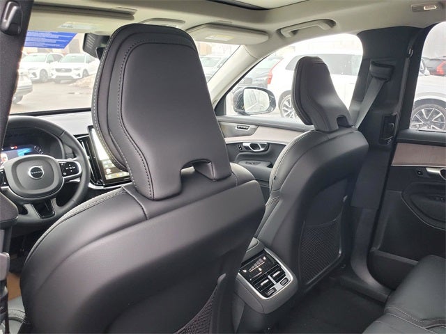 2026 Volvo XC90 B6 Ultra