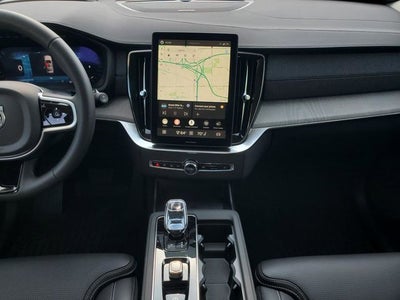 2026 Volvo XC90 B6 Ultra