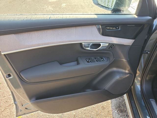 2027 Volvo XC90 Ultra