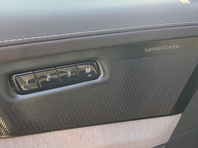 2027 Volvo XC90 Ultra