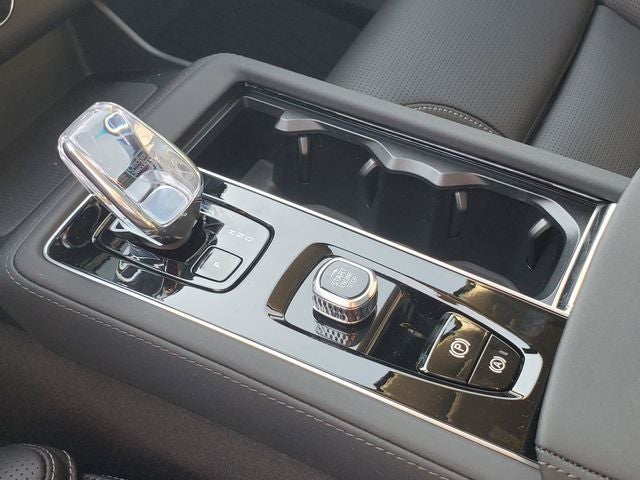 2027 Volvo XC90 Ultra