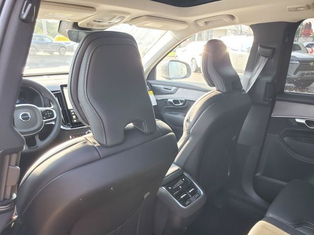 2027 Volvo XC90 Ultra
