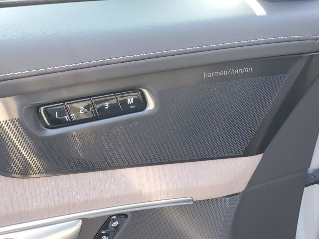 2027 Volvo XC90 Ultra