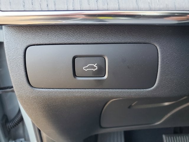 2027 Volvo XC90 Ultra