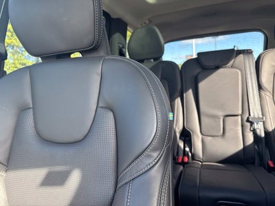 2026 Volvo XC90 B6 Ultra