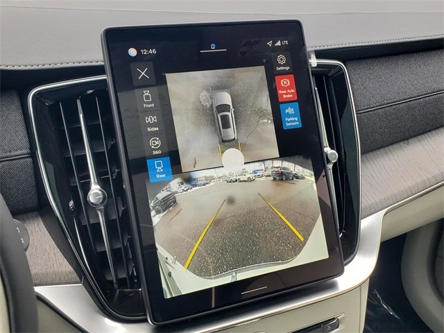 2026 Volvo XC90 B6 Ultra