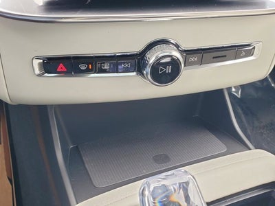 2026 Volvo XC90 B6 Ultra