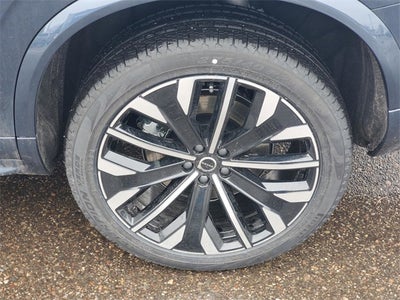 2026 Volvo XC90 B6 Ultra