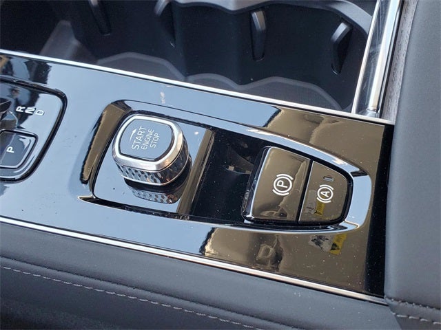 2026 Volvo XC90 B6 Ultra