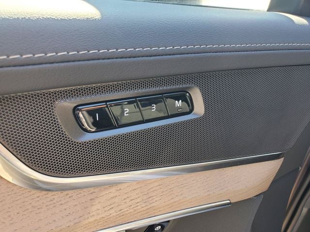 2026 Volvo XC90 B6 Core