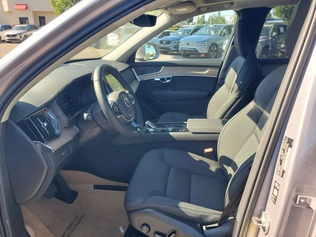 2026 Volvo XC90 B6 Core