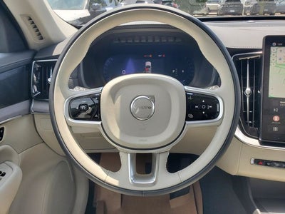 2026 Volvo XC90 B6 Ultra