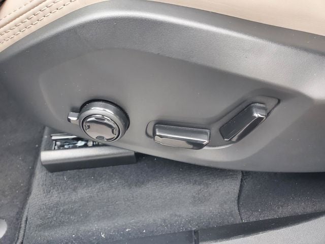 2027 Volvo XC90 B6 Ultra