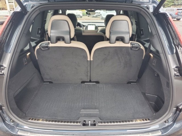 2027 Volvo XC90 B6 Ultra